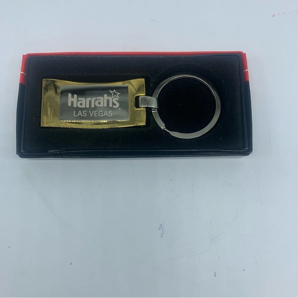 Vintage Harrah’s Las Vegas Money Clip Key Chain Attractive Gold and Silver Tone - Picture 8 of 8